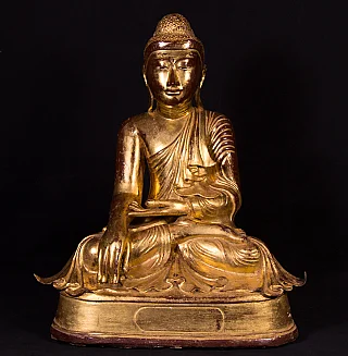 Mandalay Buddha statue in bronze from Burma (Myanmar), seated in bhumisparsha mudra, front view
