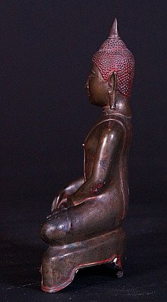 Antique bronze Thai Buddha statue