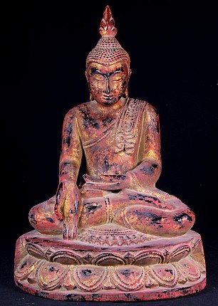 Hölzerne Buddha-Statue aus Burma (Myanmar), Sitzhaltung auf Lotossockel, Vorderansicht mit Varada-Mudra