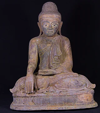 Antique bronze Mandalay Buddha statue