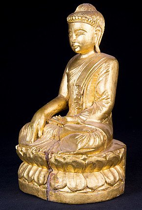 Holz-Buddha-Statue aus Myanmar mit Vergoldung, Dreiviertelansicht von links