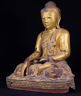 Mandalay Buddha statue from Burma (Myanmar) in wood, seated, three-quarter left view