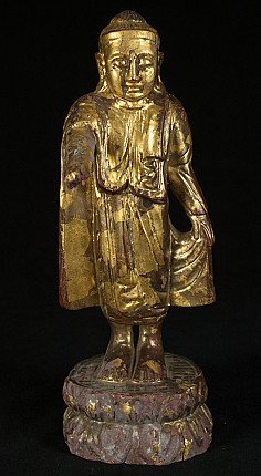 Hölzerne Buddha-Statue im Mandalay-Stil aus Myanmar, vergoldet, Frontalansicht auf Lotus-Sockel
