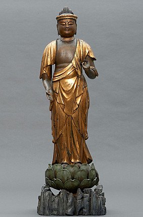 Japanische Amida-Buddha-Statue aus Holz, stehend auf Lotussockel, Frontansicht mit Vitarka-Mudra