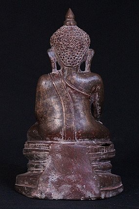 Bronze Shan Buddha statue from Burma (Myanmar), rear view with robe line down the back