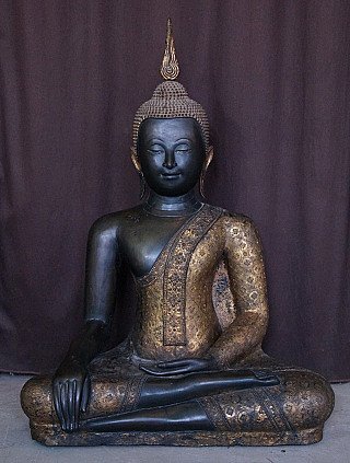 Antique Thai bronze Buddha statue seated in bhumisparsha mudra, full front view