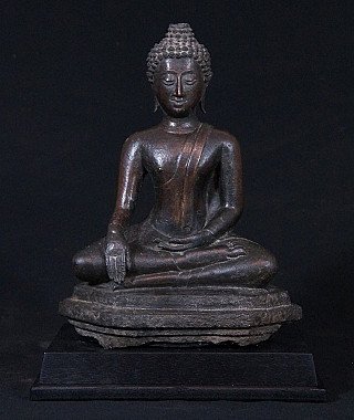 Thai bronze Buddha statue seated in bhumisparsha mudra, full front view on base