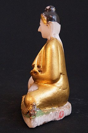 Antike Alabaster Buddha